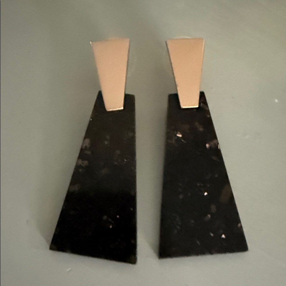 Kendra Scott Collins Earring in Black Granite with Gold